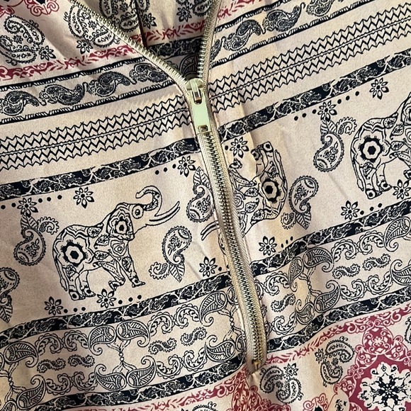 Rue 21 elephant blouse - Picture 4 of 5